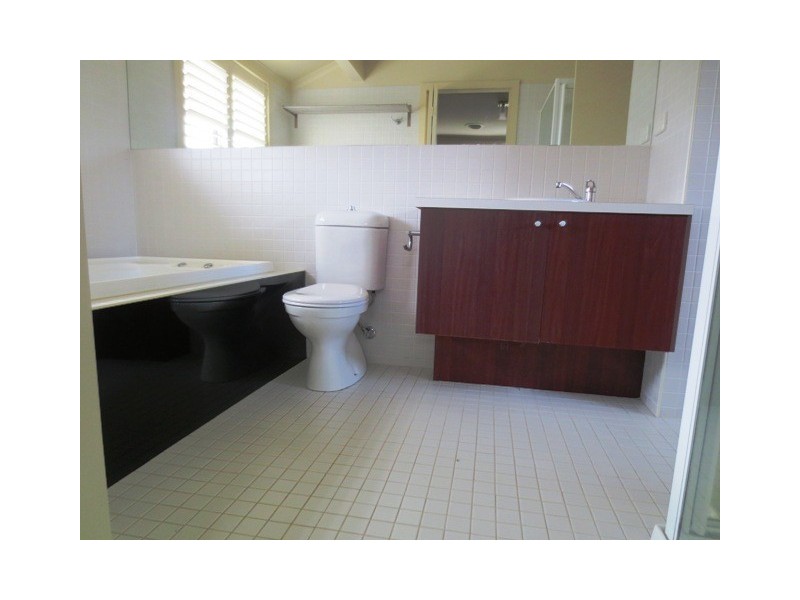 32B Rose Street, Altona VIC 3018