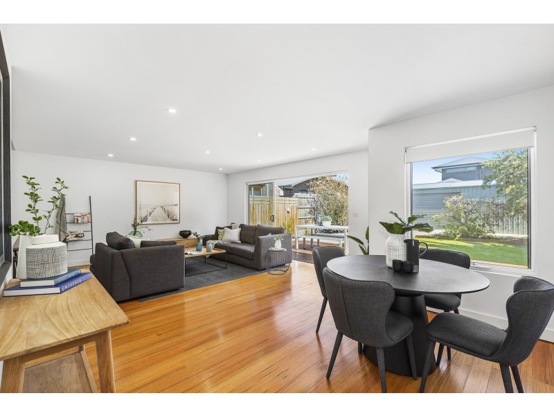 1 Acacia Avenue, Seaholme VIC 3018