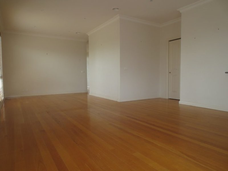 1/42 Blyth Street, Altona VIC 3018