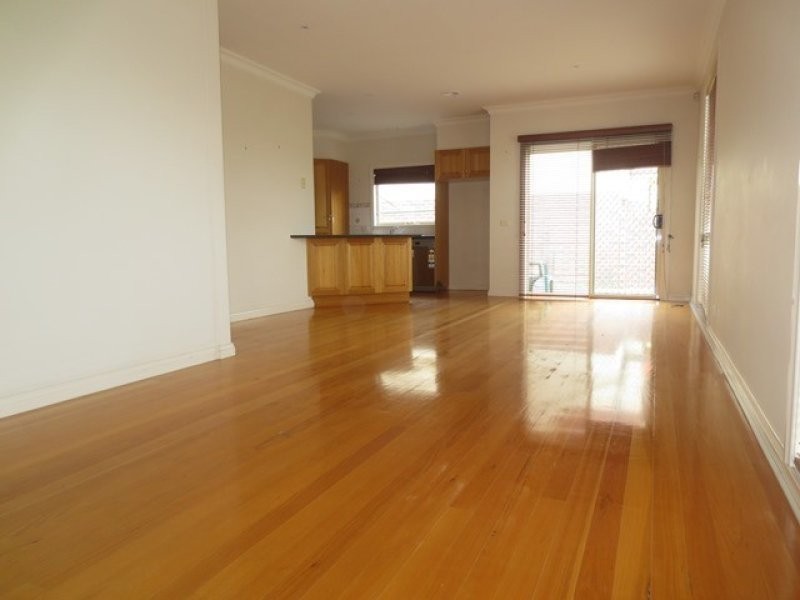 1/42 Blyth Street, Altona VIC 3018