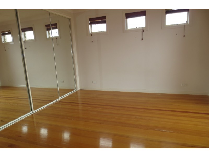 1/42 Blyth Street, Altona VIC 3018