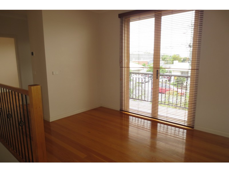 1/42 Blyth Street, Altona VIC 3018