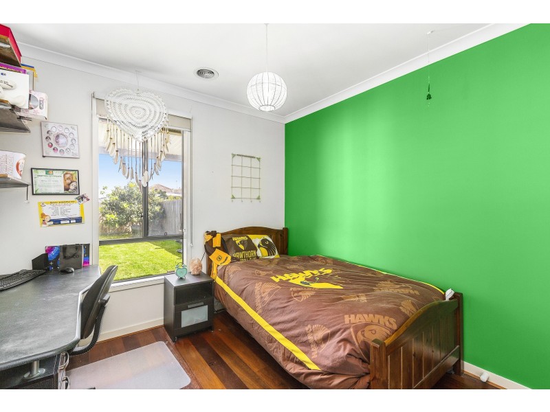 31 Begonia Avenue, Altona North VIC 3025