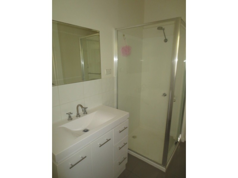 94D Blyth Street, Altona VIC 3018