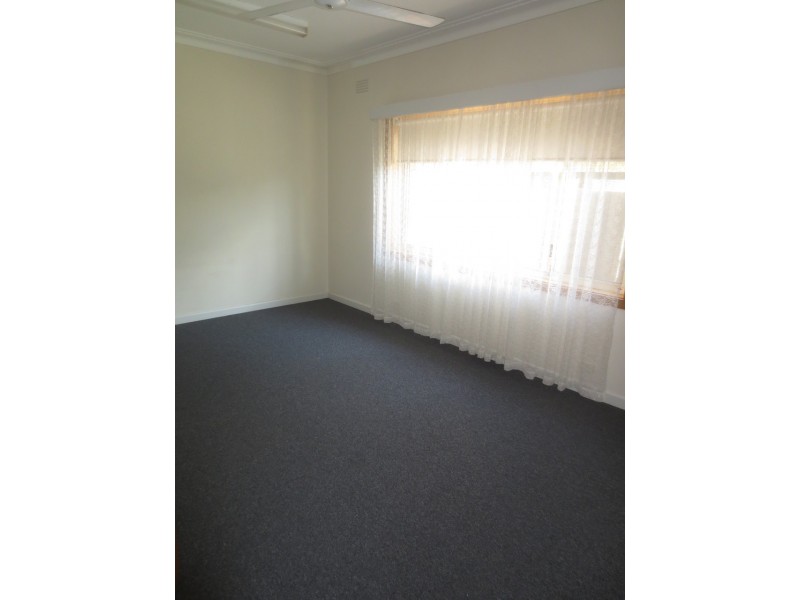 94D Blyth Street, Altona VIC 3018