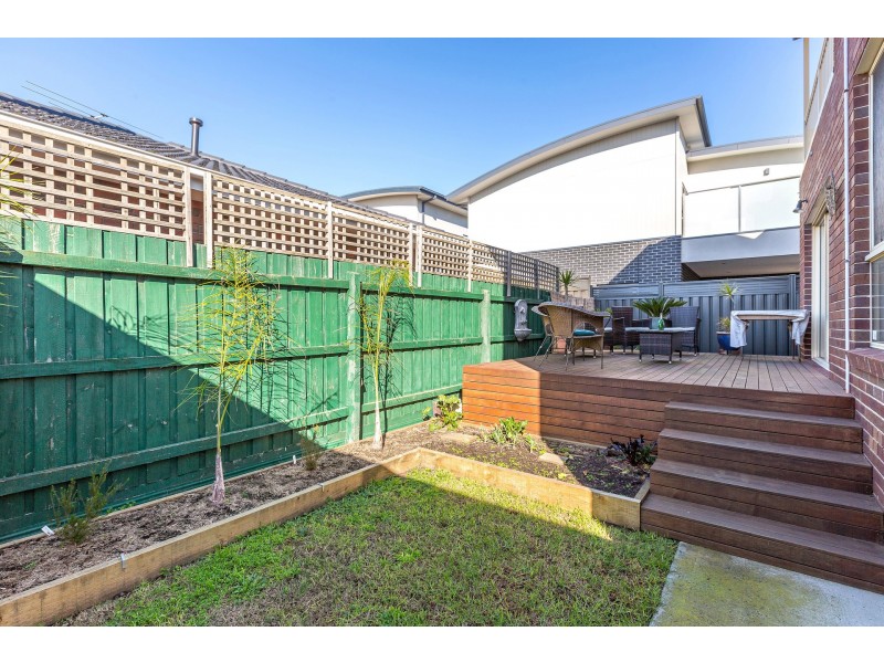 14 Mount Street, Altona VIC 3018