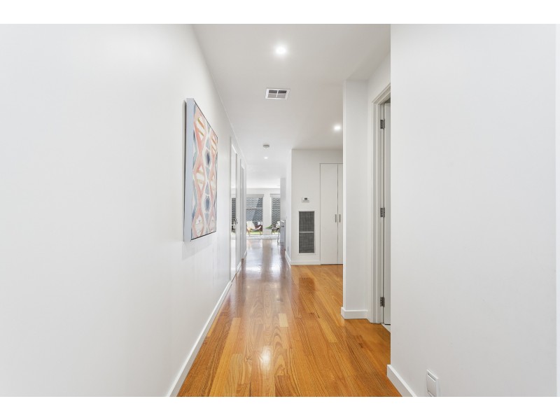 1/7 Webb Street, Altona VIC 3018