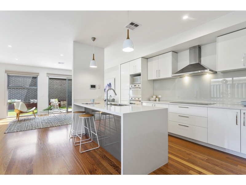 1/7 Webb Street, Altona VIC 3018