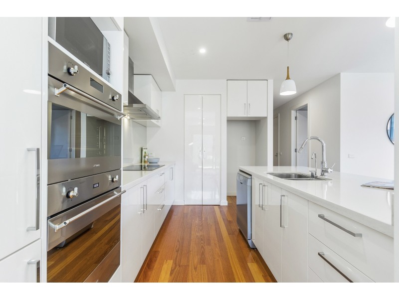 1/7 Webb Street, Altona VIC 3018