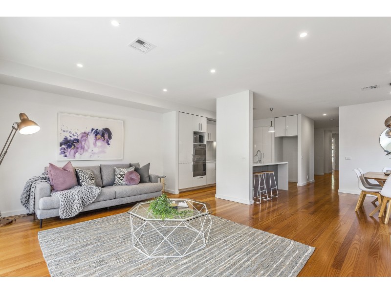 1/7 Webb Street, Altona VIC 3018