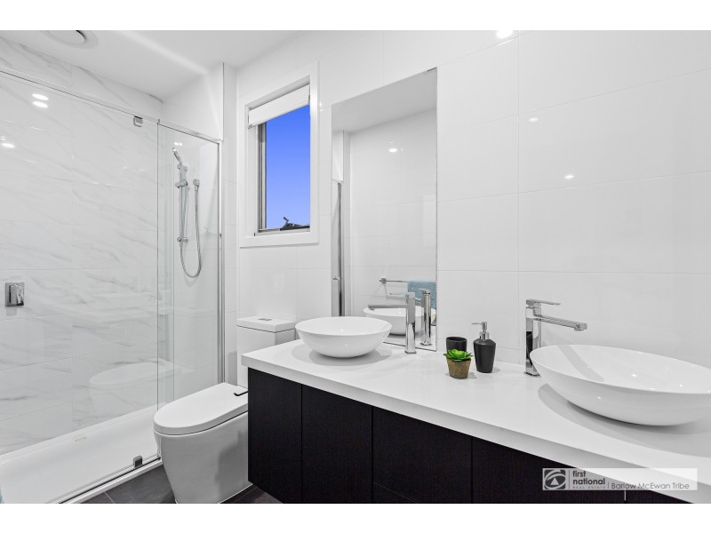 13 Campbell Court, Altona VIC 3018