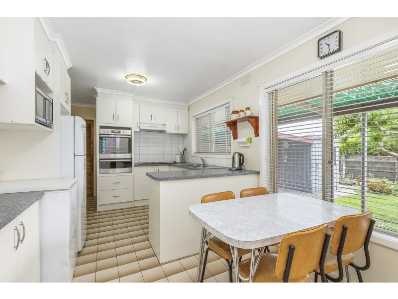 50 Noordenne Avenue, Seaholme VIC 3018