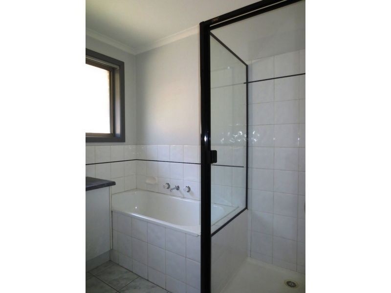 1/174 Victoria Street, Altona Meadows VIC 3028