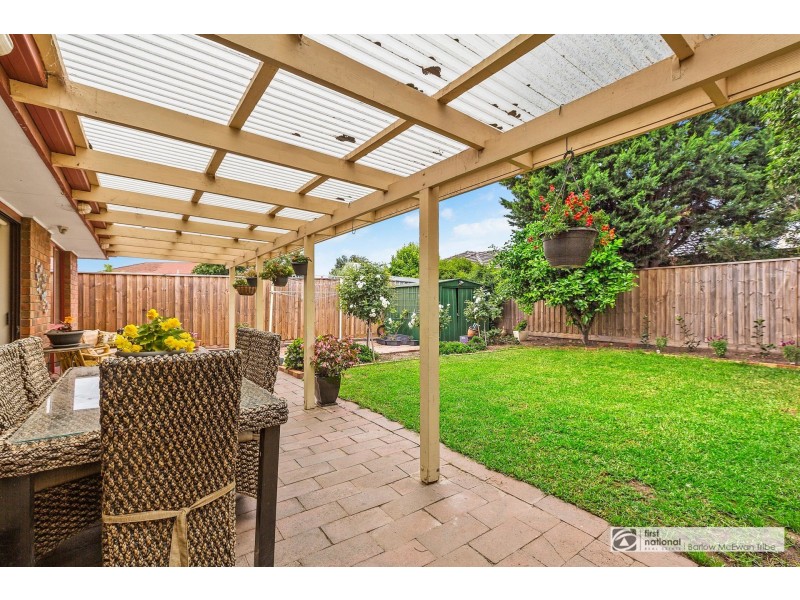 5 Pyramus Place, Altona Meadows VIC 3028
