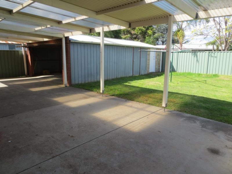 14 Hammond Street, Altona VIC 3018