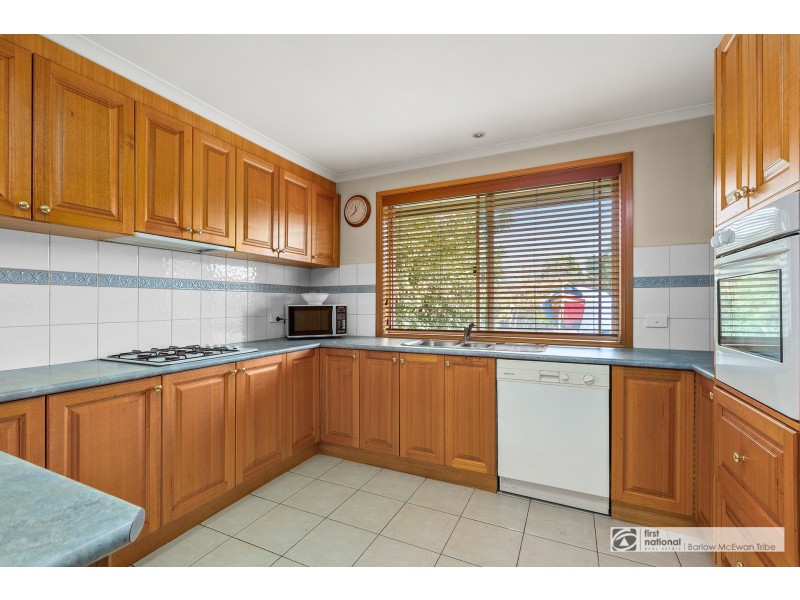7 Rattray Court, Altona Meadows VIC 3028