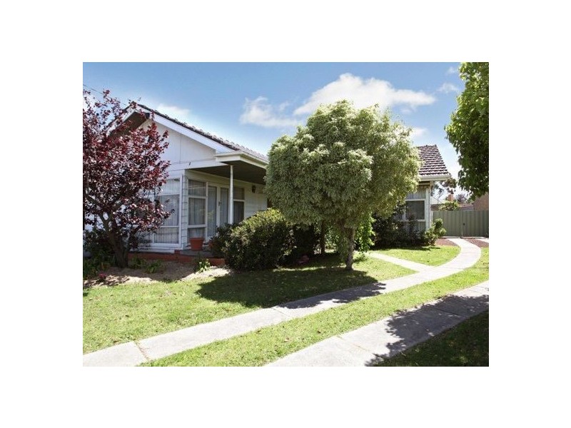 18 Merritt Court, Altona VIC 3018