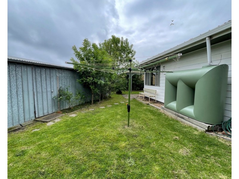 18 Merritt Court, Altona VIC 3018