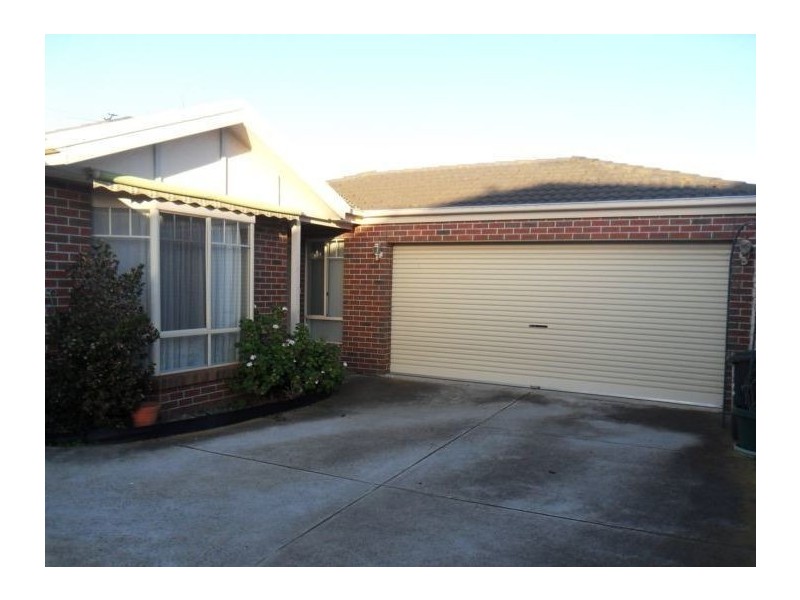 3/26 Bracken Grove, Altona VIC 3018