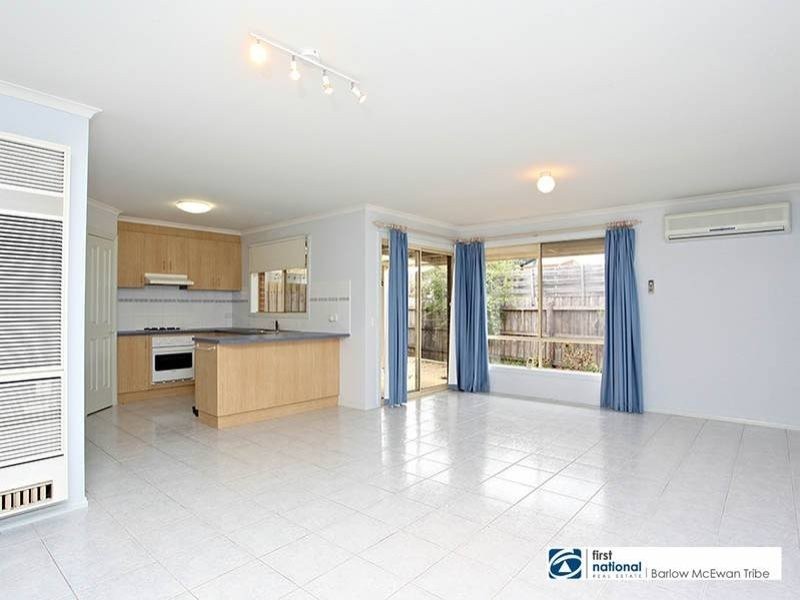 3/26 Bracken Grove, Altona VIC 3018