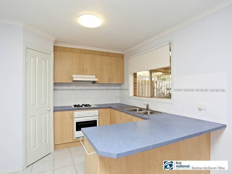 3/26 Bracken Grove, Altona VIC 3018