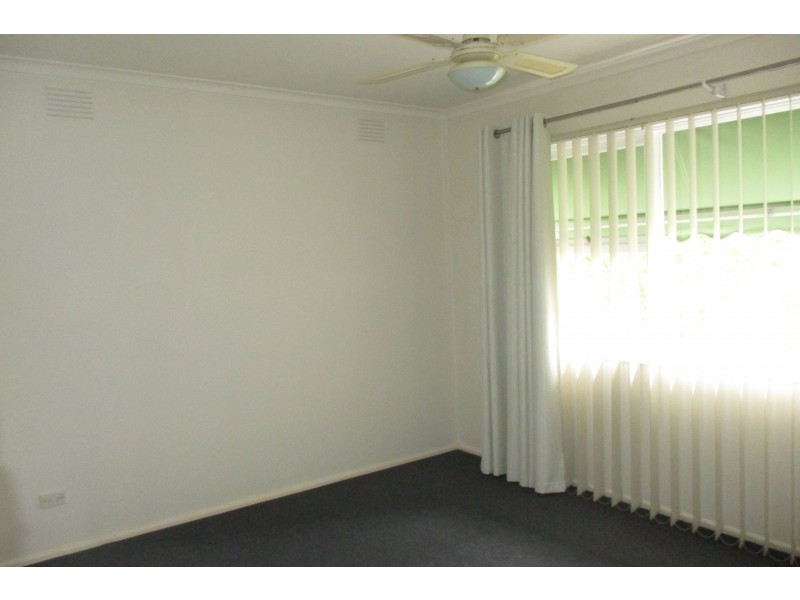 6 Hammond Street, Altona VIC 3018