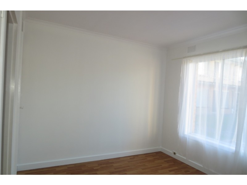 7/2 Stenhouse Avenue, Brooklyn VIC 3012