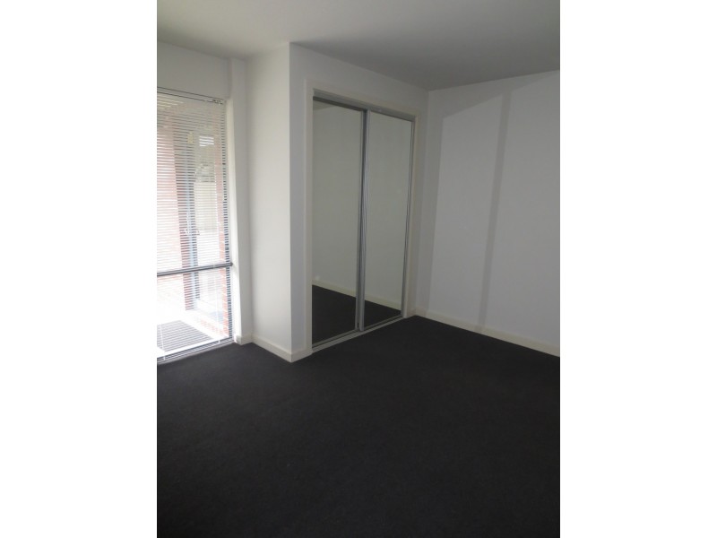 1/163 Queen Street, Altona VIC 3018