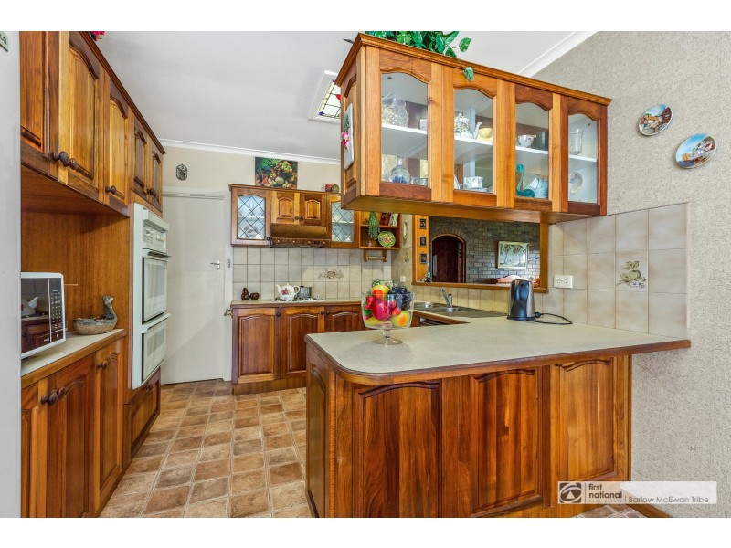 9 Cowra Street, Altona VIC 3018