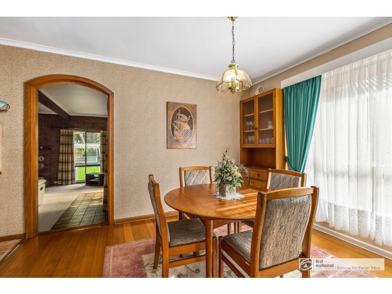 9 Cowra Street, Altona VIC 3018