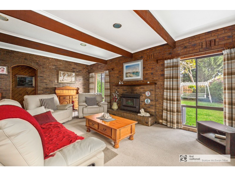 9 Cowra Street, Altona VIC 3018