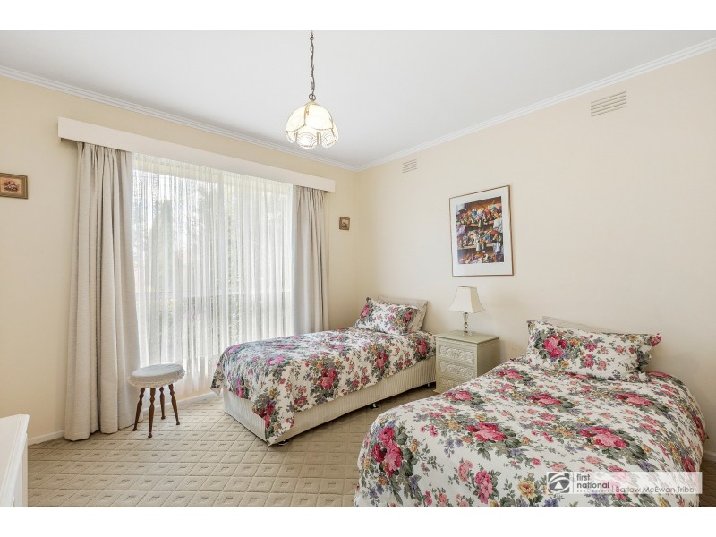 9 Cowra Street, Altona VIC 3018