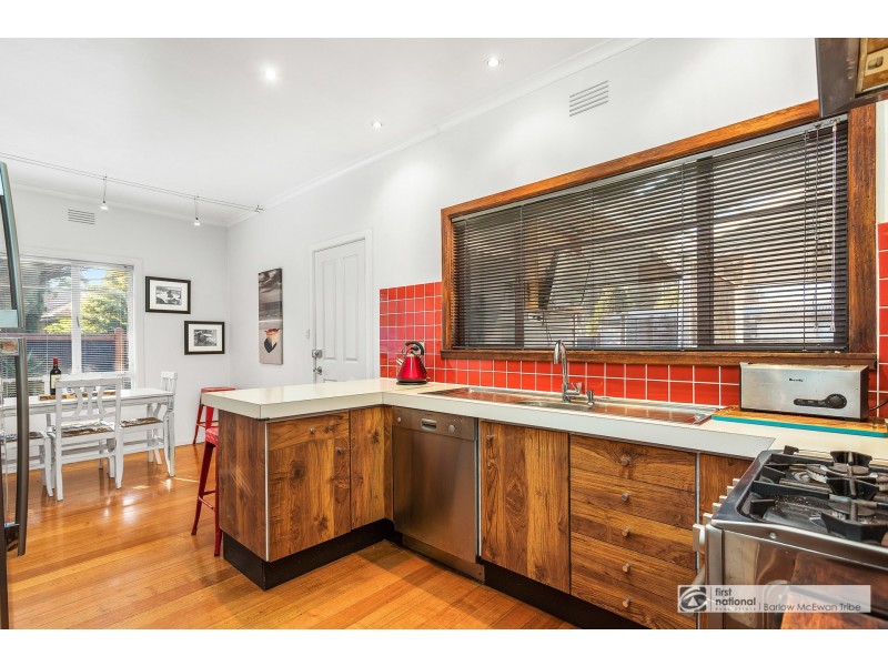 32 Fenfield Street, Altona VIC 3018