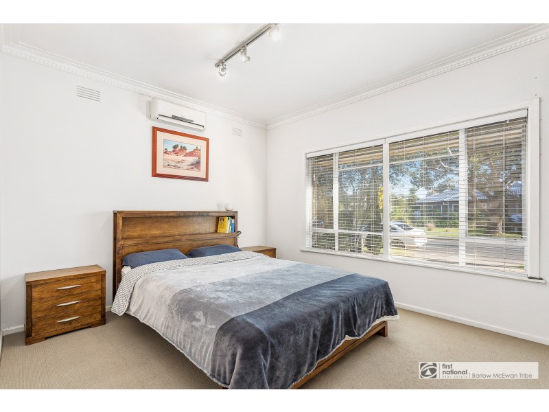 32 Fenfield Street, Altona VIC 3018