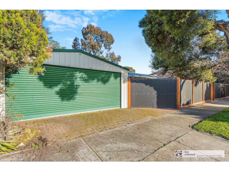 32 Fenfield Street, Altona VIC 3018