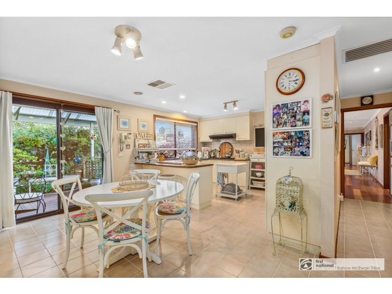 15 Argonaut Place, Altona Meadows VIC 3028