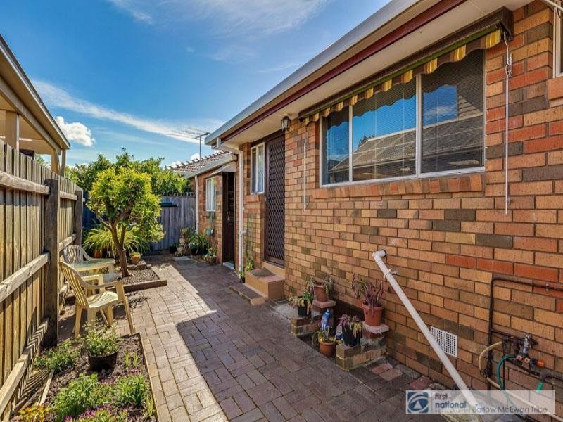 1/25 Rose Street, Altona VIC 3018