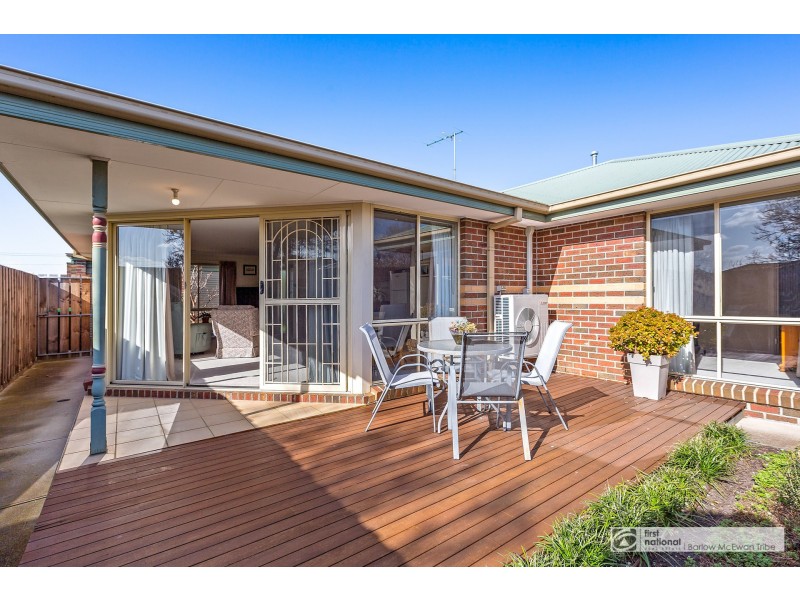 2/25 Bayview Street, Altona VIC 3018