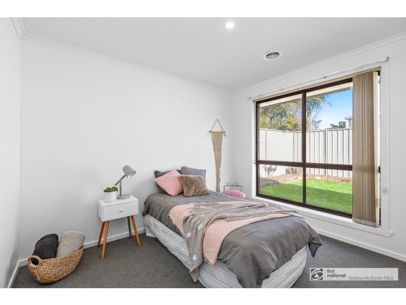 2/28 Mount Street, Altona VIC 3018