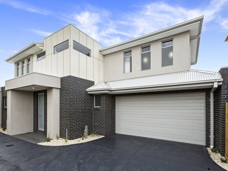 2/14 Lark Street, Altona VIC 3018