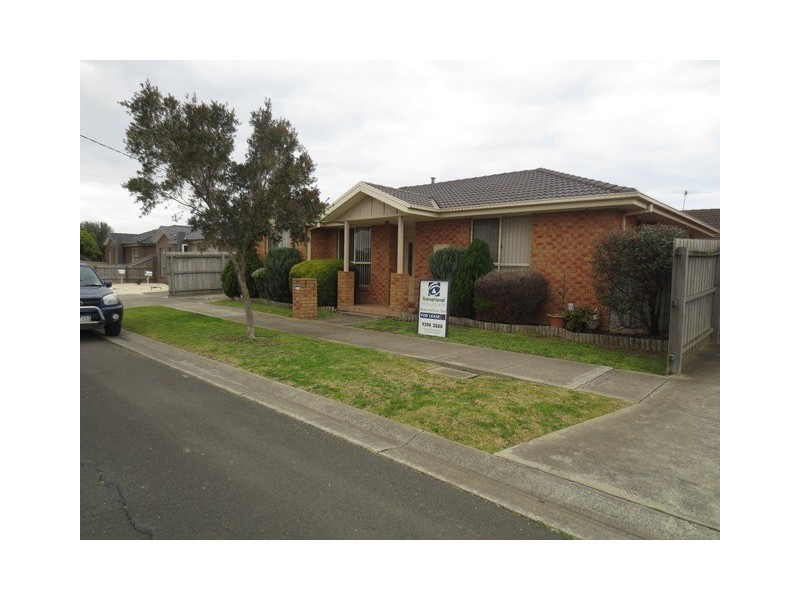 2/21 Shields Court, Altona Meadows VIC 3028