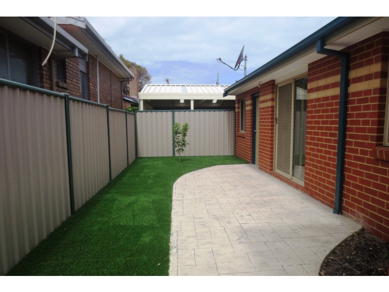 2/19 Upton Street, Altona VIC 3018