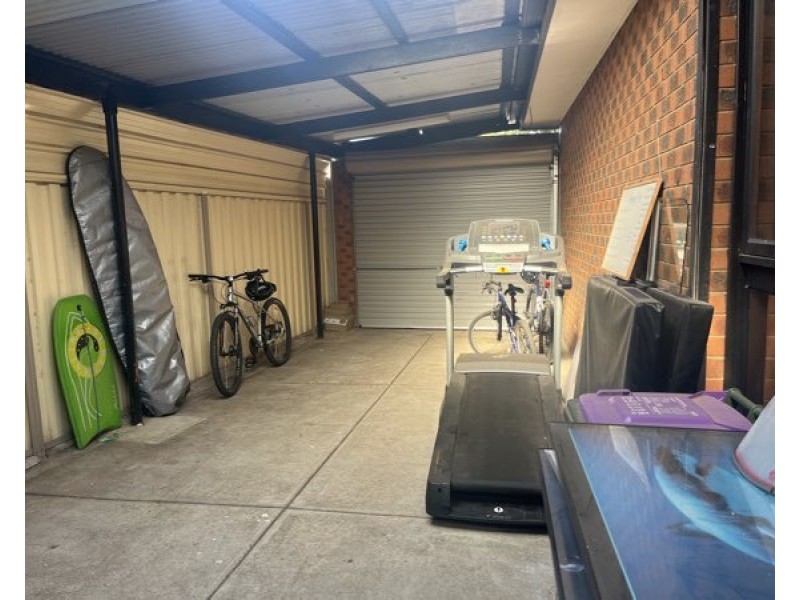 10 Fiddian Court, Altona Meadows VIC 3028