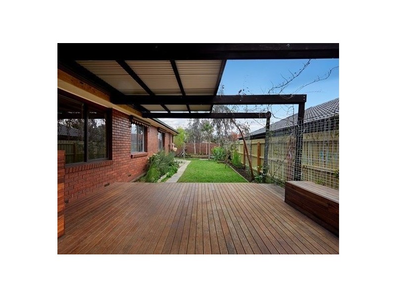 27 Lady Nelson Crescent, Altona Meadows VIC 3028