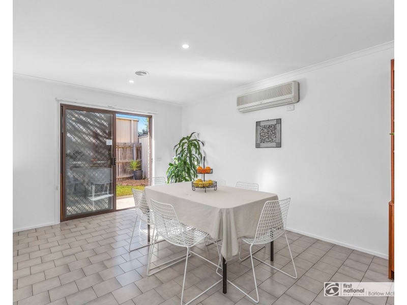 2/28 Mount Street, Altona VIC 3018