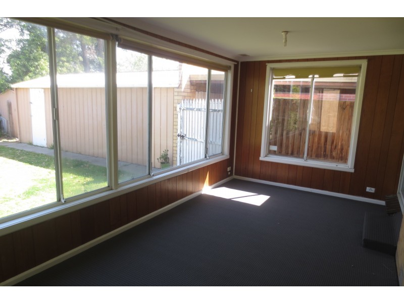 50 Waters Drive, Altona VIC 3018