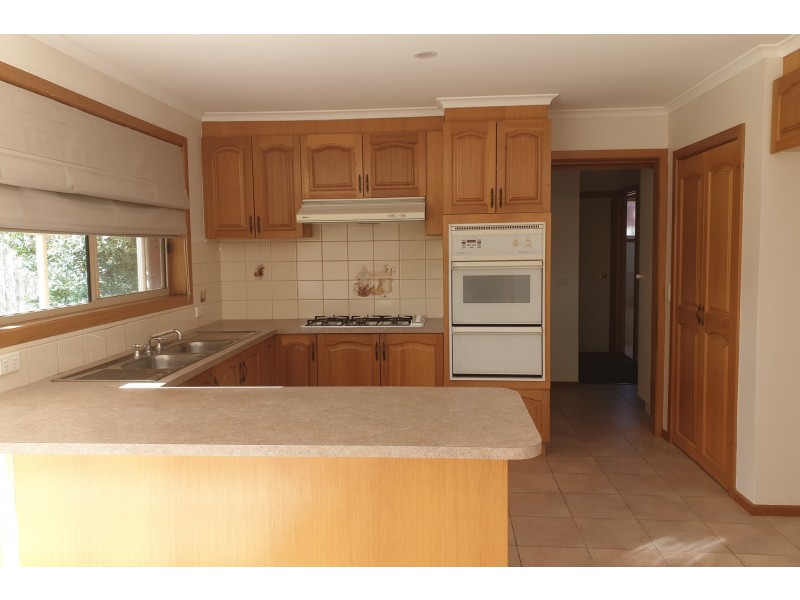 5 Pringle Place, Altona Meadows VIC 3028