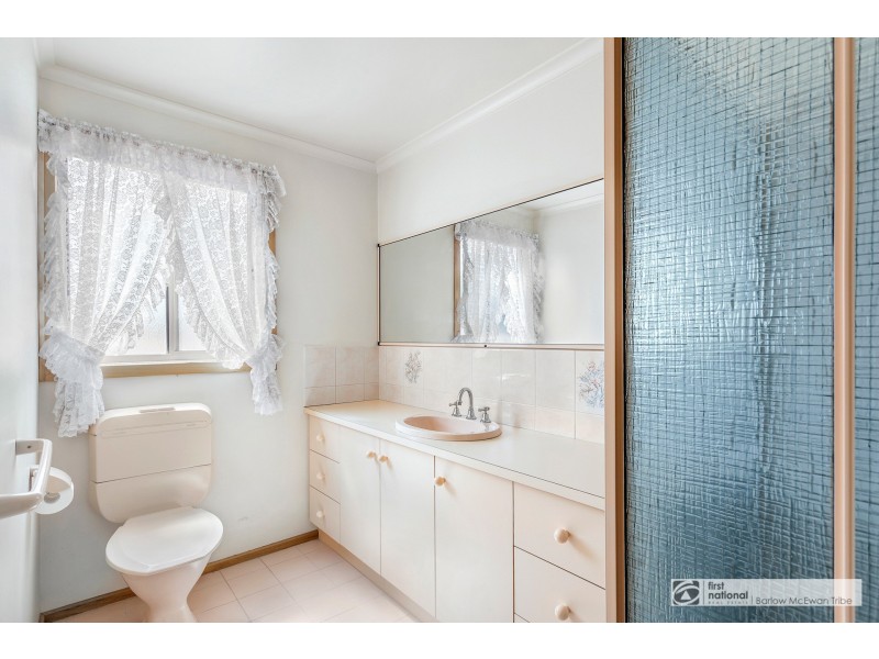 5 Pringle Place, Altona Meadows VIC 3028