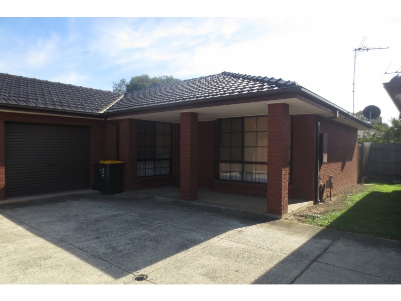 2/199 Civic Parade, Altona VIC 3018