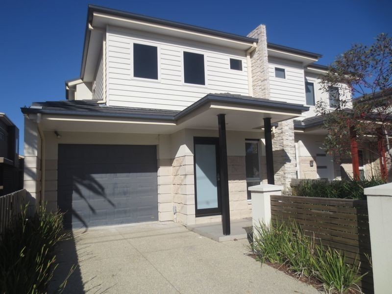 1/8 David Street, Altona VIC 3018